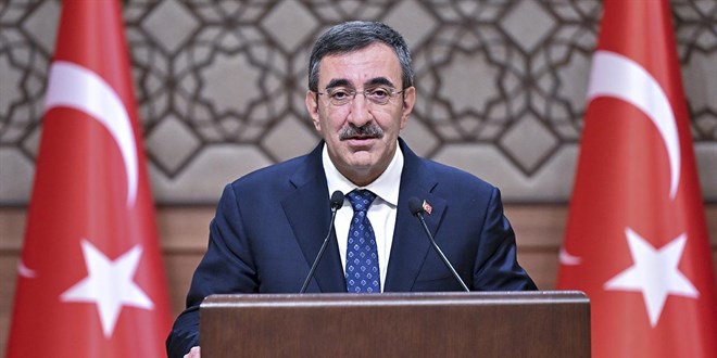 CEVDET YILMAZ’DAN İSTİHDAM YORUMU