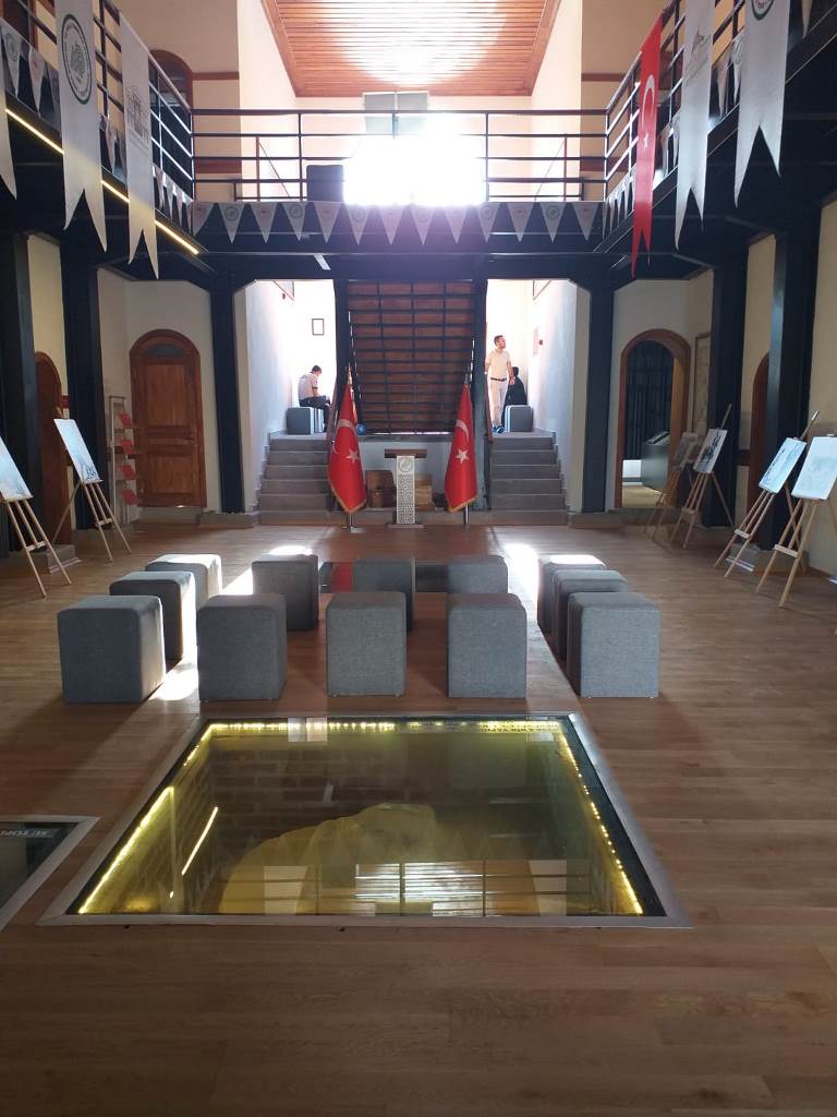 ZAFER MÜZESİ'NE ZİYARETÇİ AKINI 