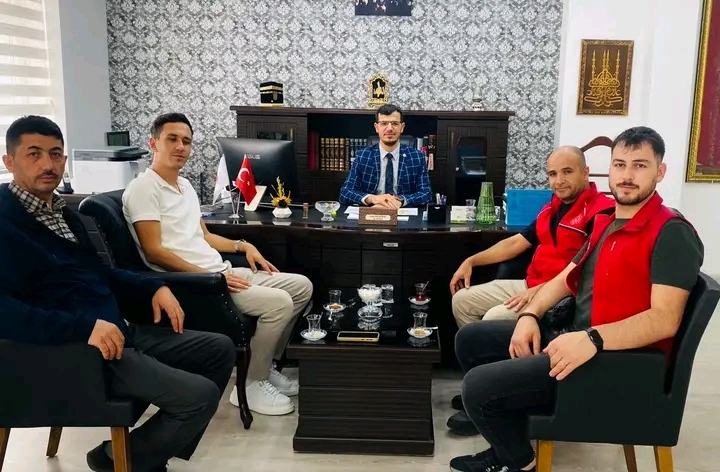GENÇLİK MERKEZİ MÜDÜRÜNDEN MÜFTÜLÜĞE ZİYARET