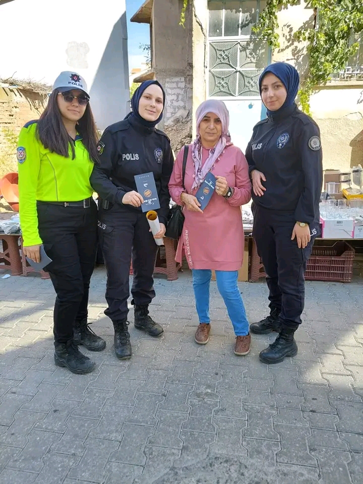ÇAY İLÇE EMNİYET MÜDÜRLÜĞÜ EKİPLERİ TARAFINDAN KADES UYGULAMASI TANITILDI