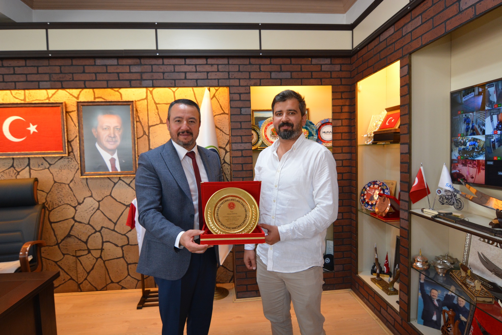 SANDIKLI SPORDAN BAŞKAN ÖZTAŞ’A ZİYARET
