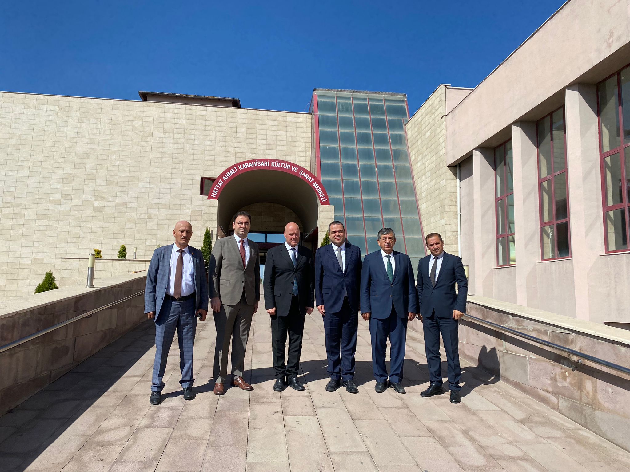 AGC YÖNETİMİ KURUMLARI ZİYARET EDİYOR