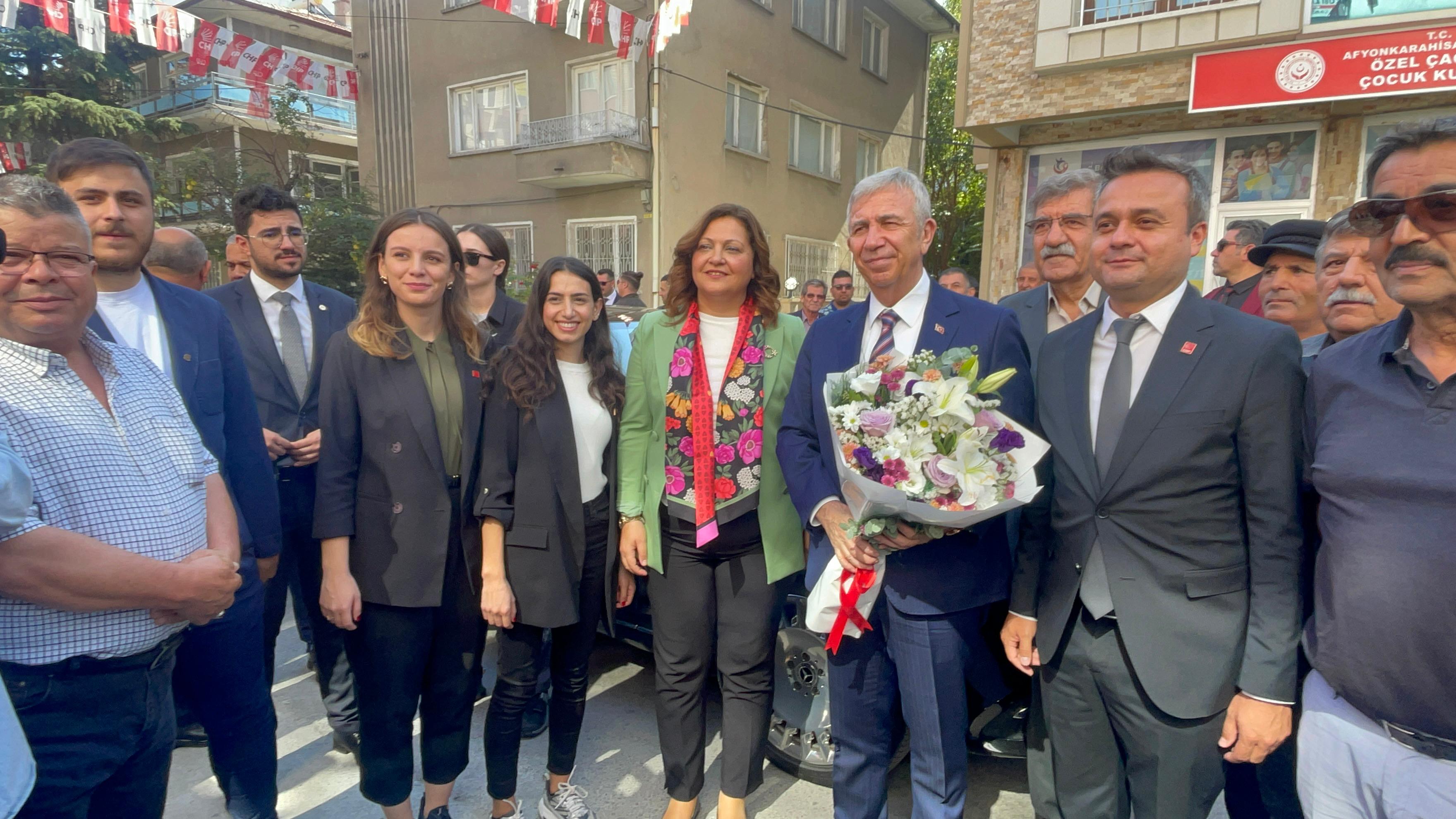 BAŞKAN YAVAŞ AFYONKARAHİSAR ZİYARETLERİNE DEVAM EDİYOR!