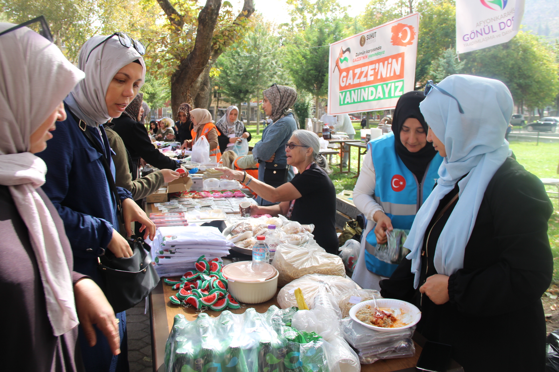 GAZZE’YE KARDEŞ PAYI TOPLUYORLAR