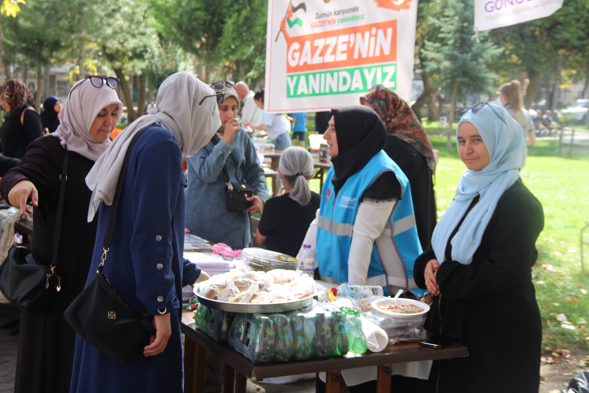GAZZE’YE KARDEŞ PAYI TOPLUYORLAR