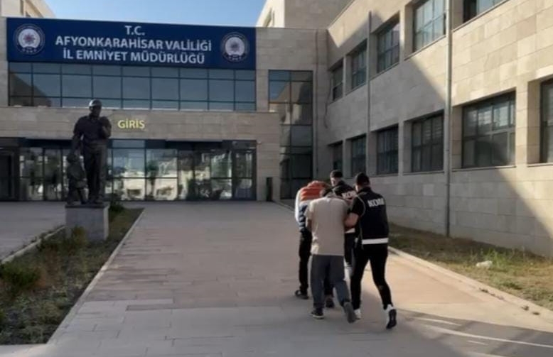Afyonkarahisar Merkezli Dolandırıcılık Operasyonu!