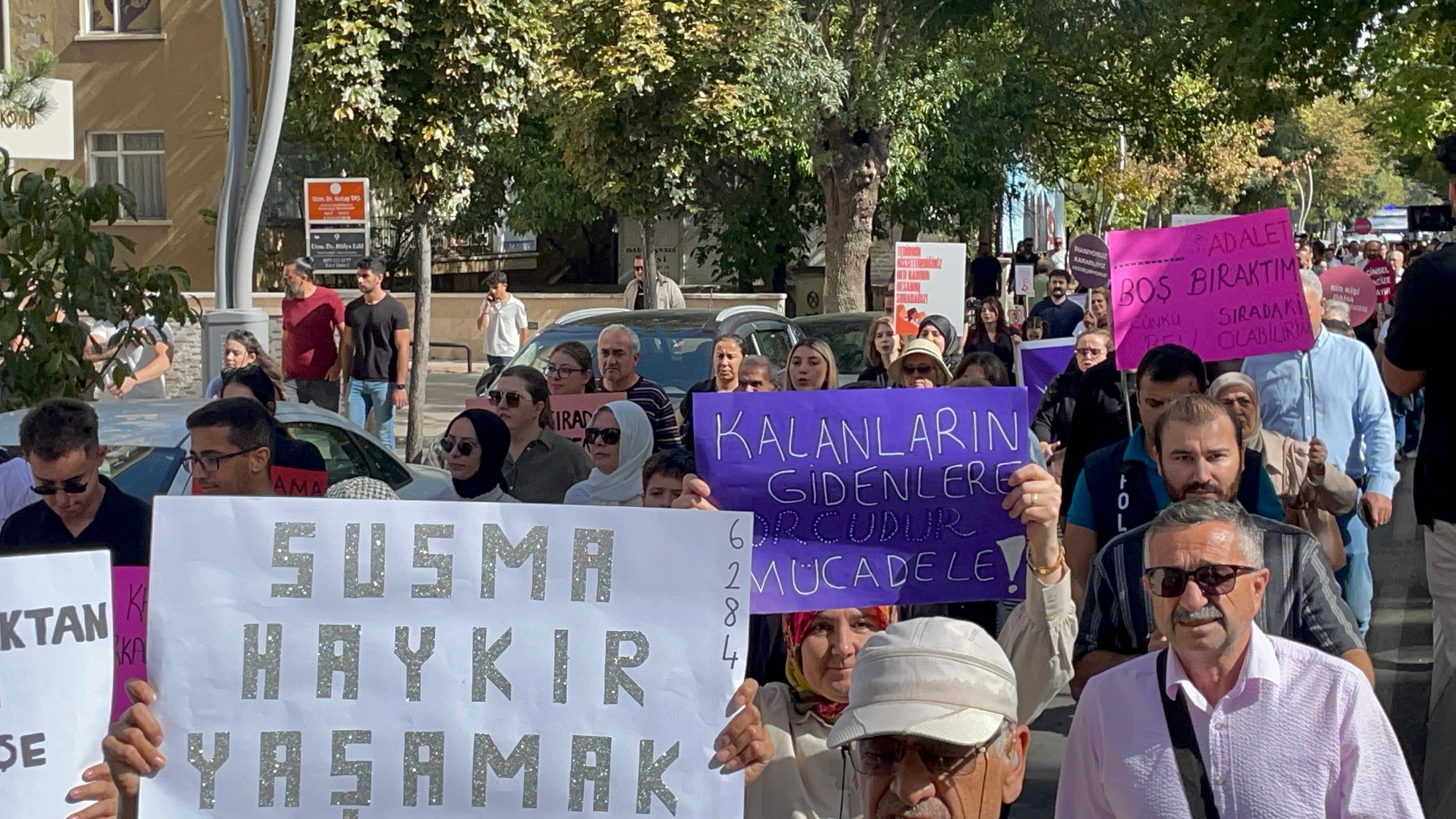 Afyonkarahisar'dan Yükselen Çığlık: "Kadınlar için yaşam bir haktır"