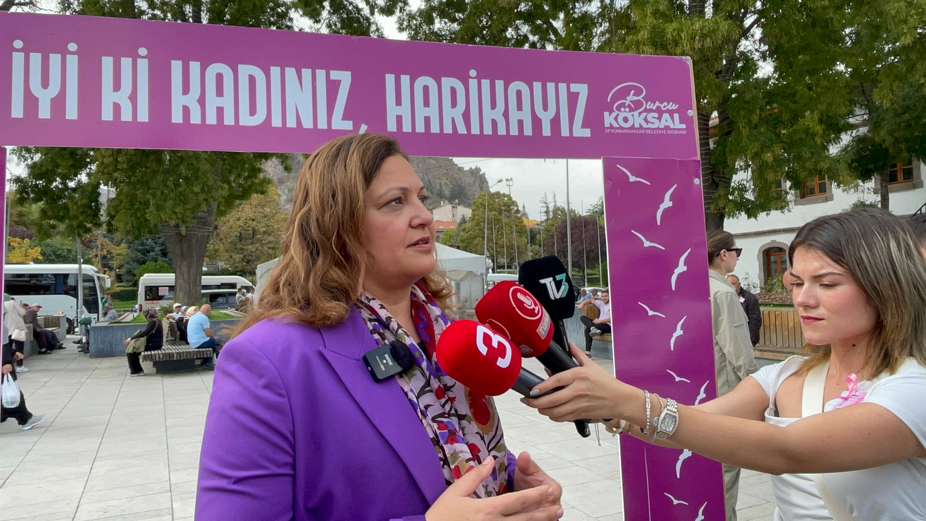Dünya Kız Çocukları Günü Coşkuyla Kutlandı: 'Güçlü Kızlar, Güçlü Yarınlar' Etkinliği Zafer Meydanı'nda Gerçekleşti