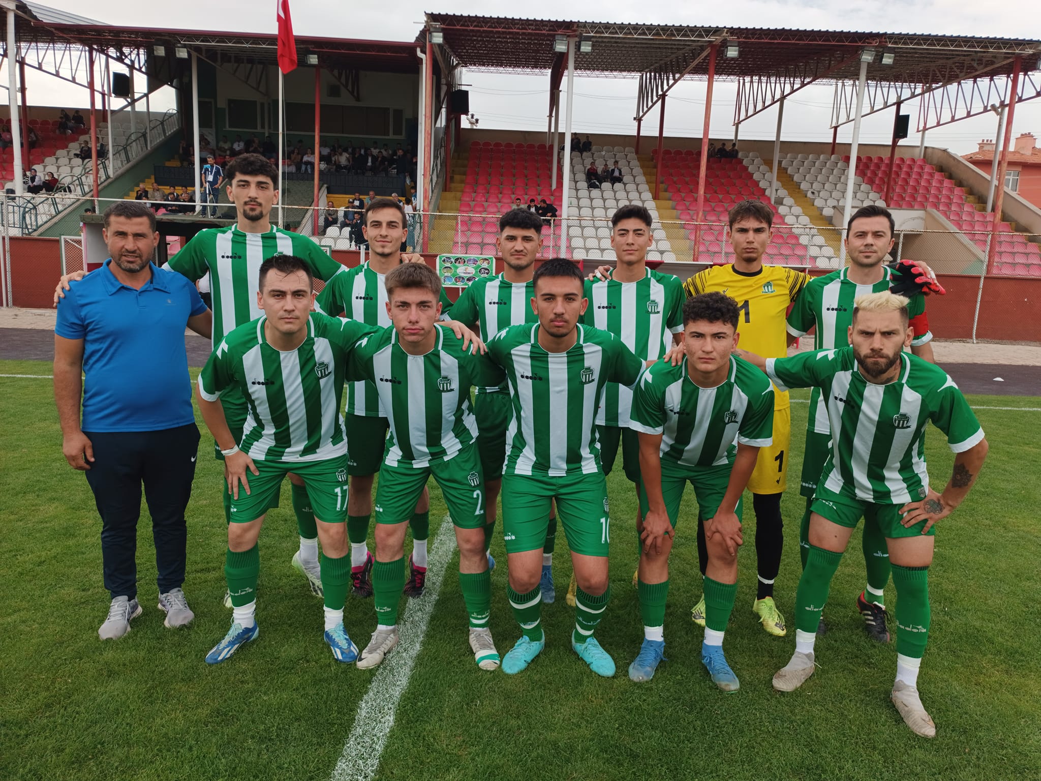 EMİRDAĞ SPOR ŞUHUT DEPLASMANINDA 3 PUANA ULAŞTI