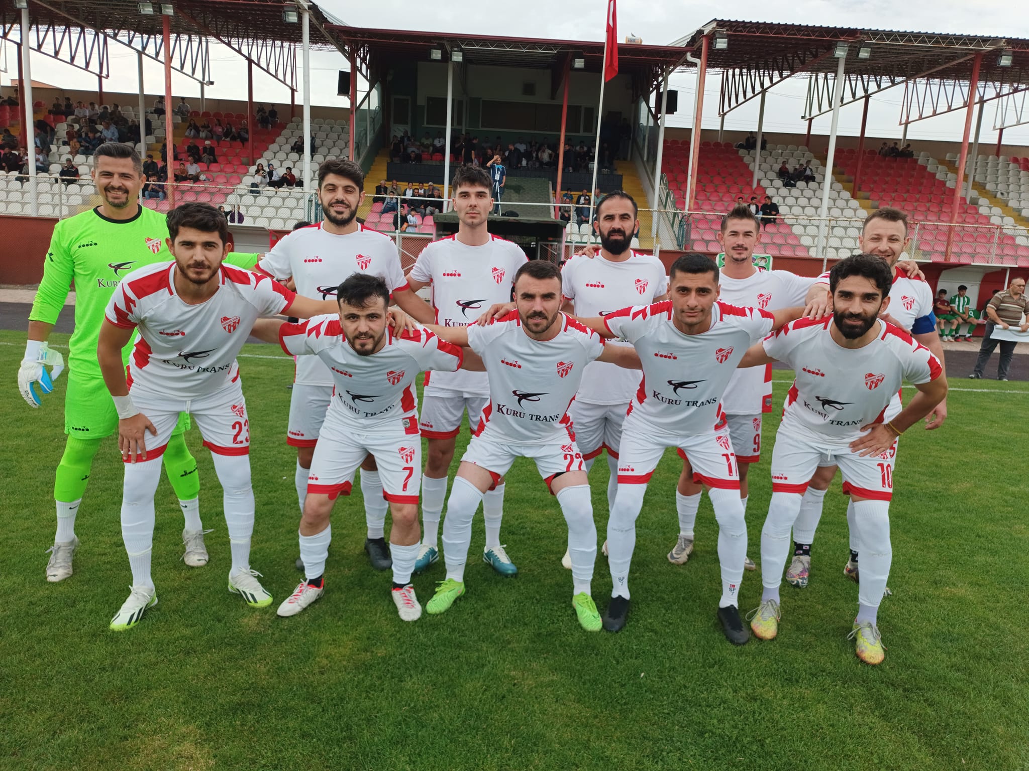 EMİRDAĞ SPOR ŞUHUT DEPLASMANINDA 3 PUANA ULAŞTI