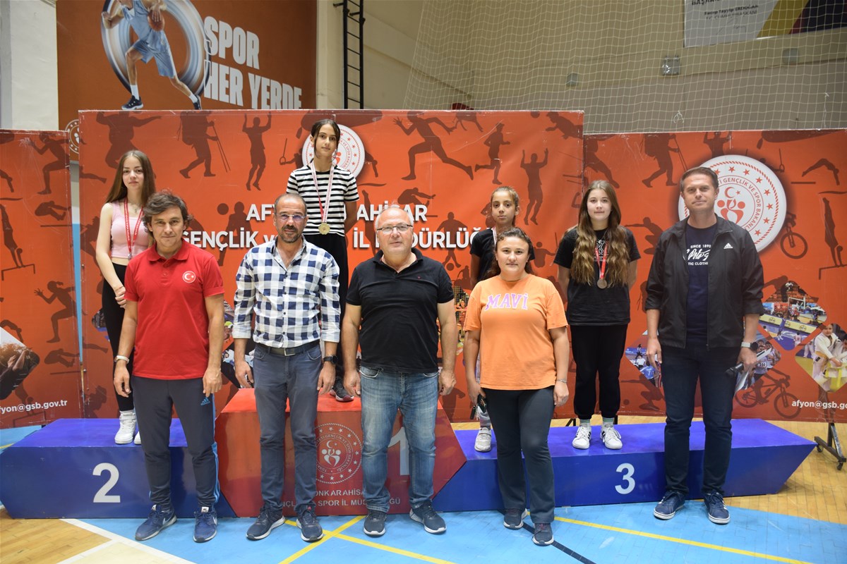 Kız Çocukları Haftası Badminton Müsabakaları Sona Erdi