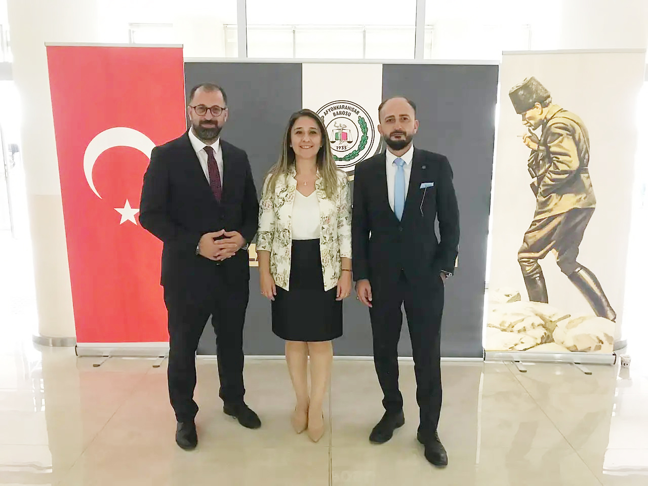 Afyonkarahisar Barosu'nda oy kullanma işlemi bitti, sandıklar açılıyor!