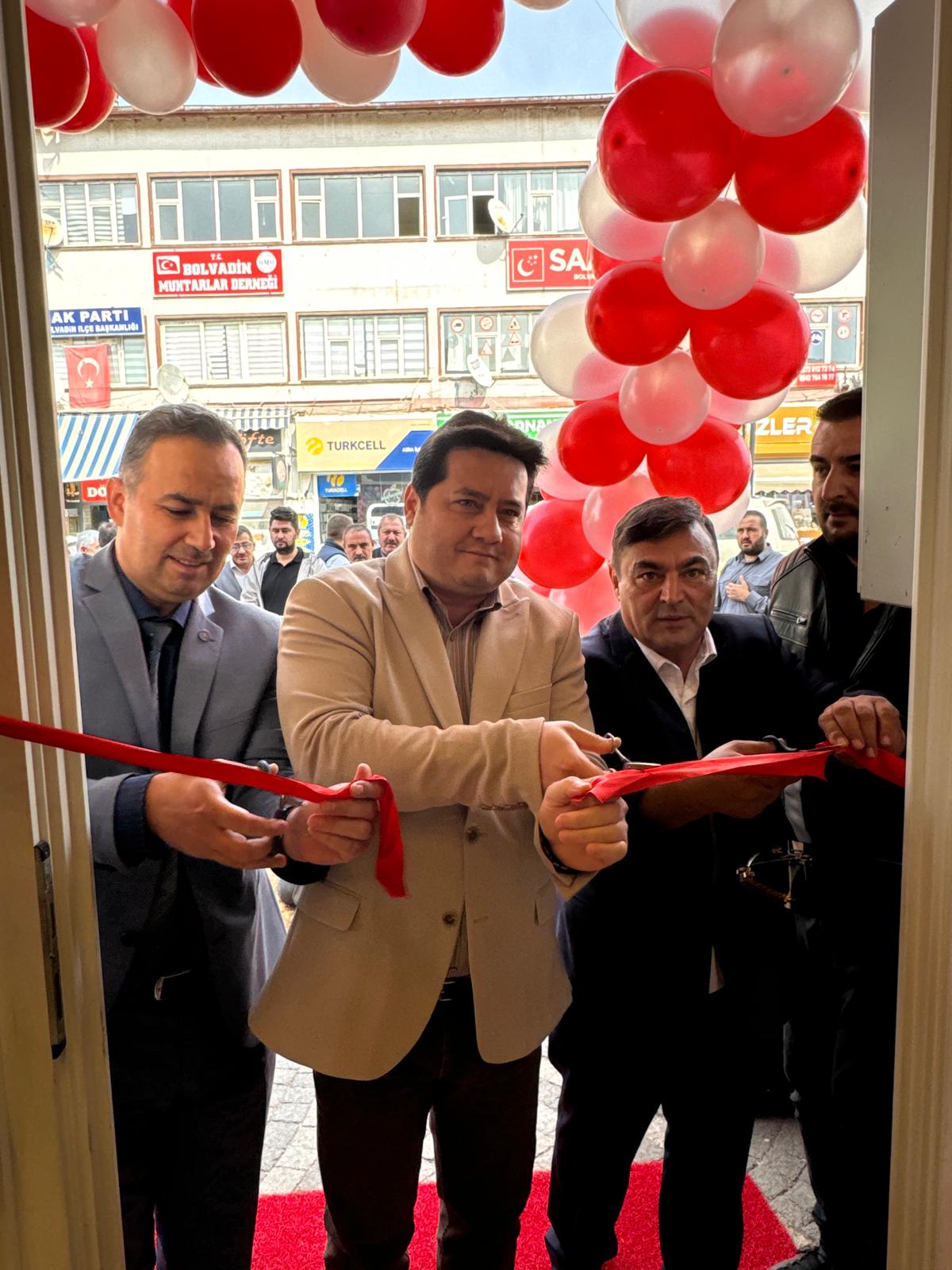 BAŞKAN AYNACI AÇILIŞ TÖRENİNE KATILDI