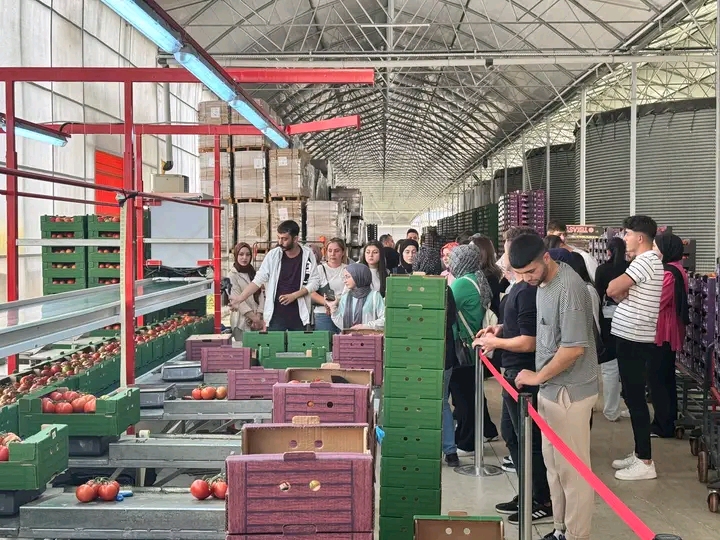 SANDIKLI MYO SERACILIK PROGRAMI ÖĞRENCİLERİNDEN TEKNİK GEZİ