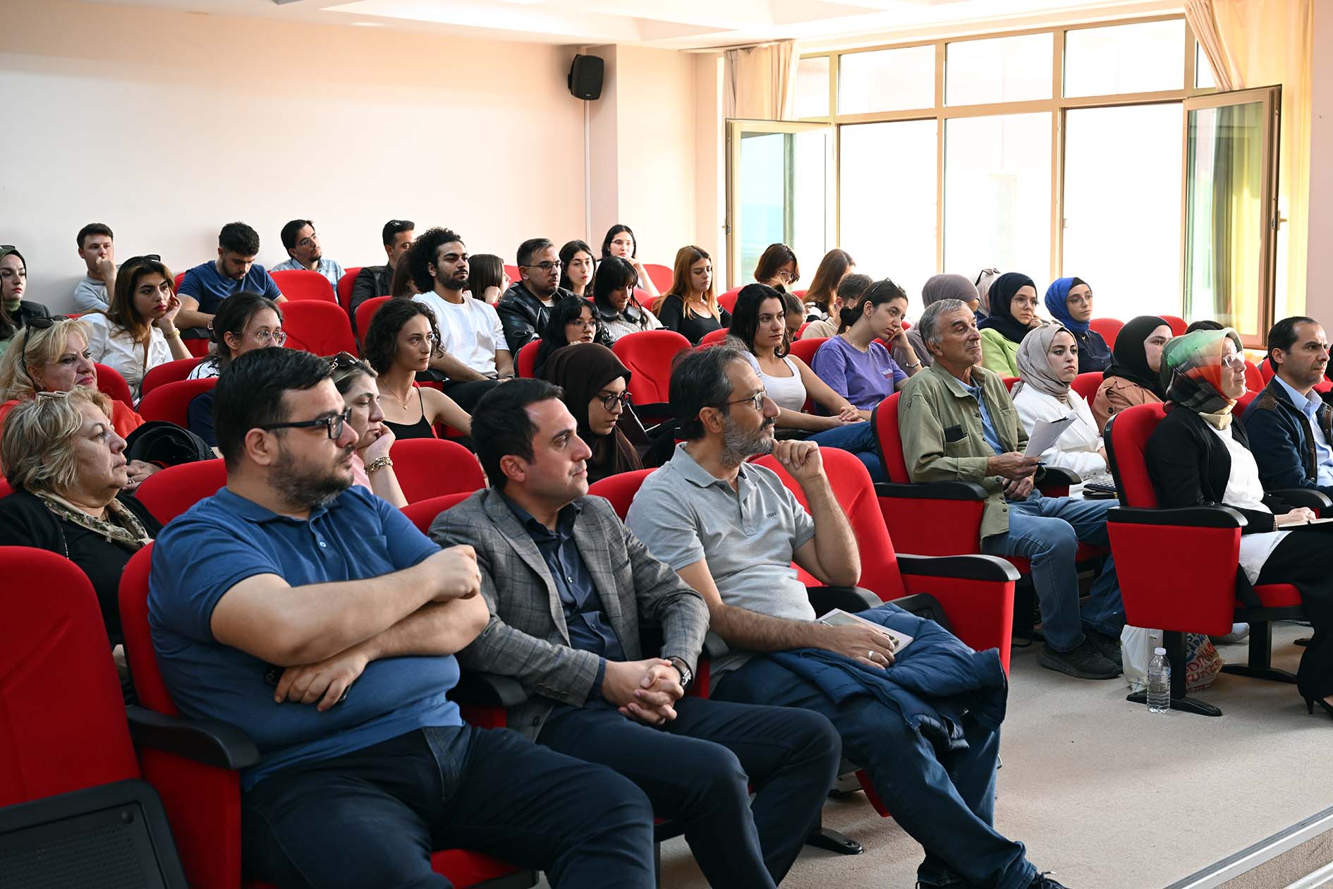 “Kadına Karşı Şiddetin Önlenmesi ve Ailenin Korunması” Söyleşisi Düzenlendi