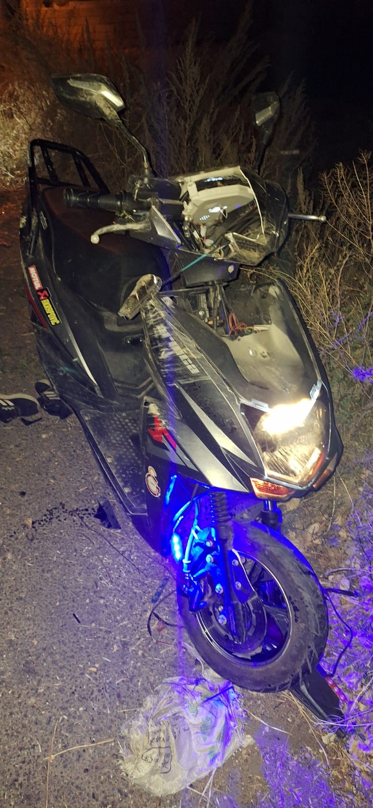 SON DAKİKA: Elektrikli bisiklet ile motosiklet çarpıştı! Kazada 3 kişi yaralandı