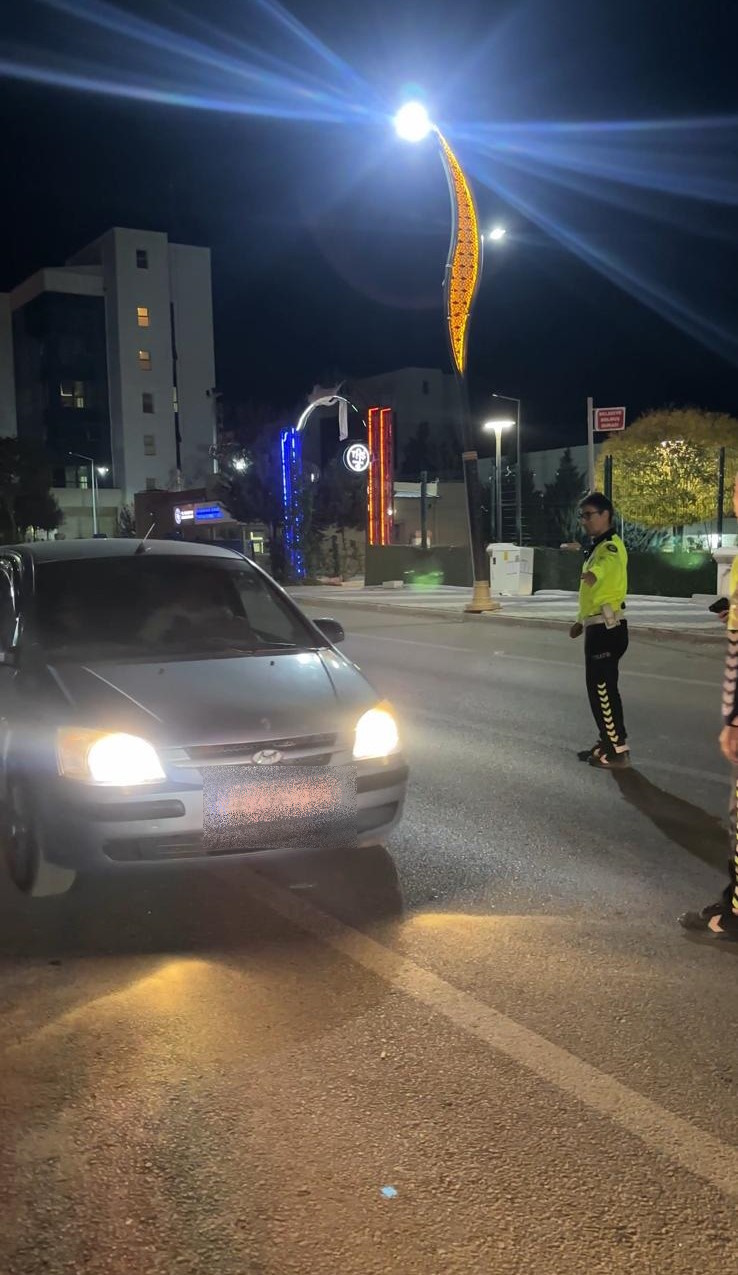 Kız Öğrenci Yurtları Çevresinde Güvenlik Uygulamaları Devam Ediyor