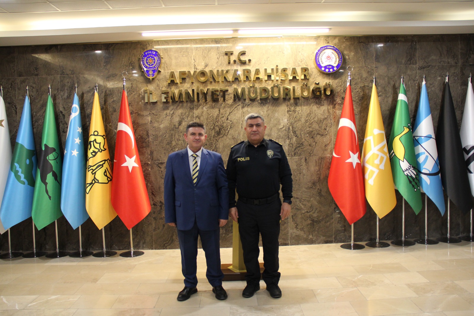 Emniyet Müdürü Ay Ev Sahipliği Yaptı Defterdar Gündüz’den Ziyaret Gecikmedi