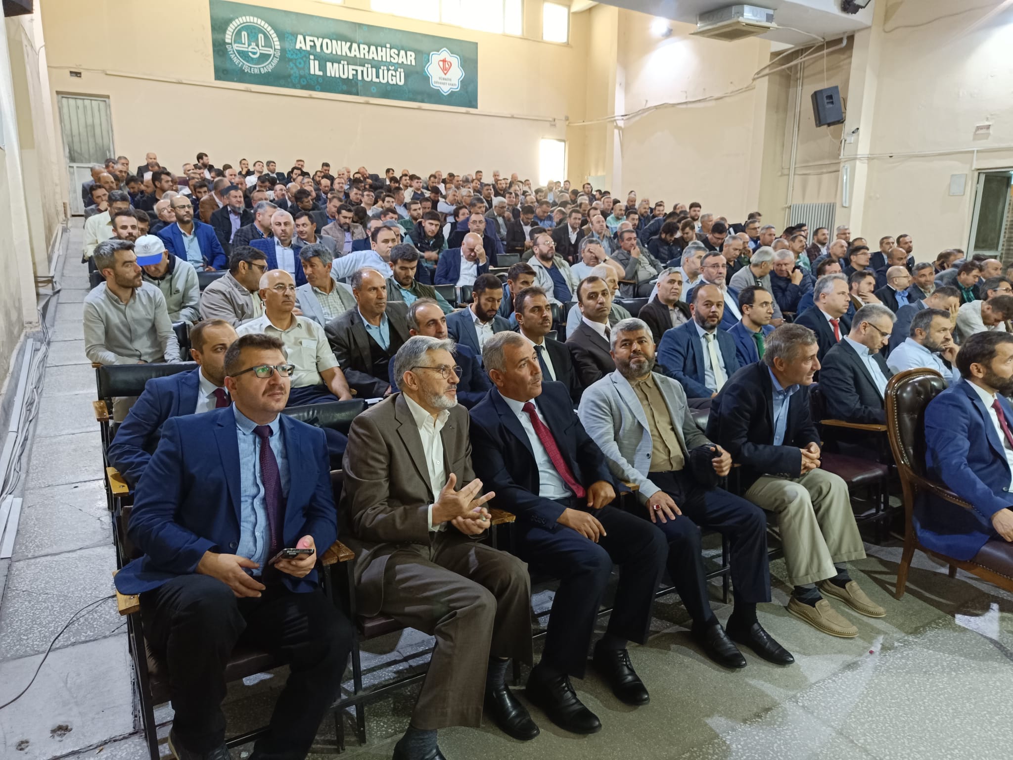 AFYONKARAHİSAR İL MÜFTÜLÜĞÜ PERSONEL TOPLANTISI GERÇEKLEŞTİRDİ