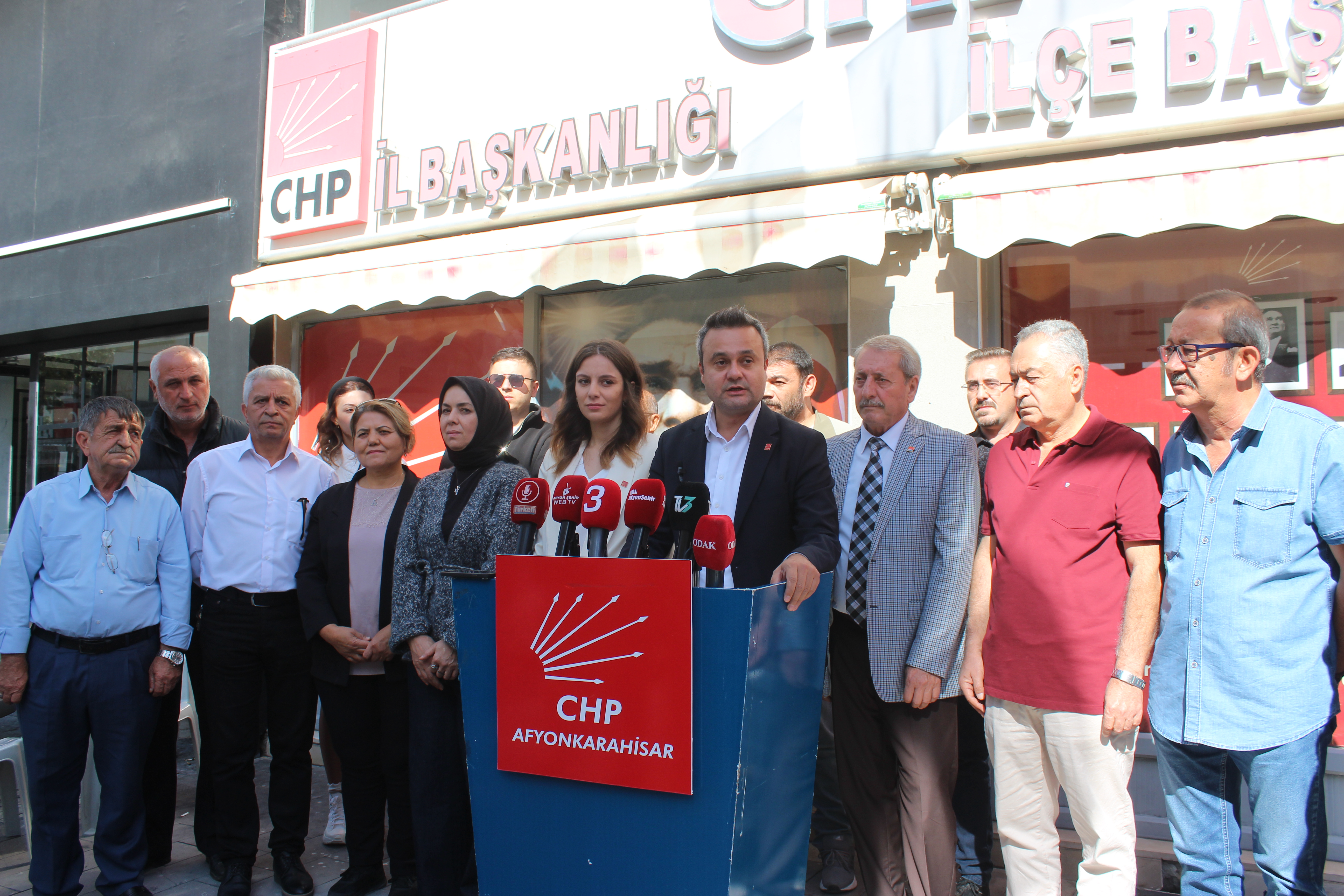 CHP'li FARUK DUHA ERHAN “HER DERDİN VAR BİR ÇARESİ ONUN DA ADI CUMHURİYET HALK PARTİSİ”