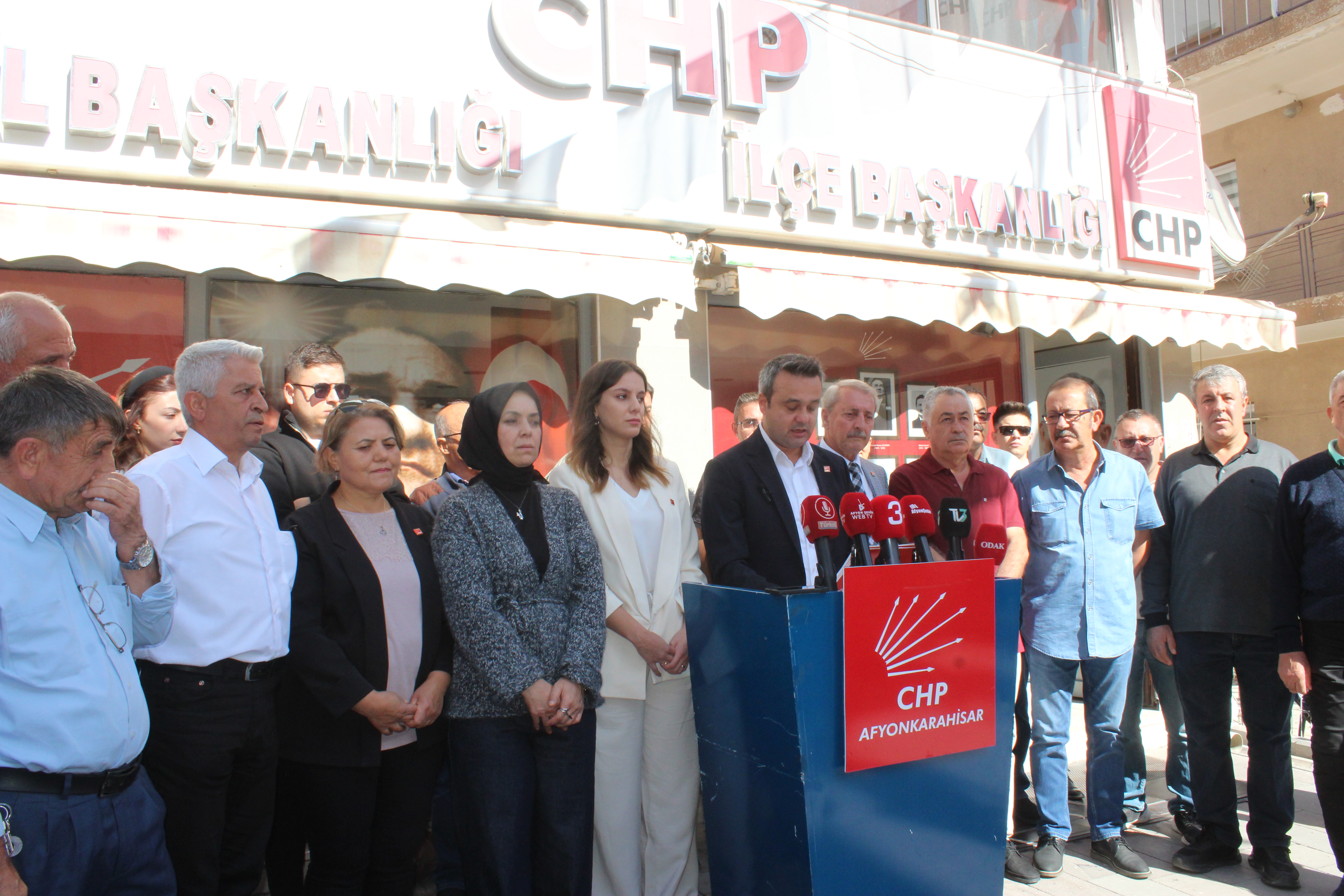 CHP'li FARUK DUHA ERHAN “HER DERDİN VAR BİR ÇARESİ ONUN DA ADI CUMHURİYET HALK PARTİSİ”
