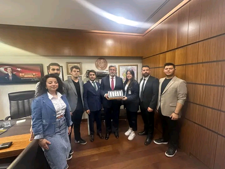 AK PARTİLİ ÖZKAYA AKBUDAK'I AĞIRLADI
