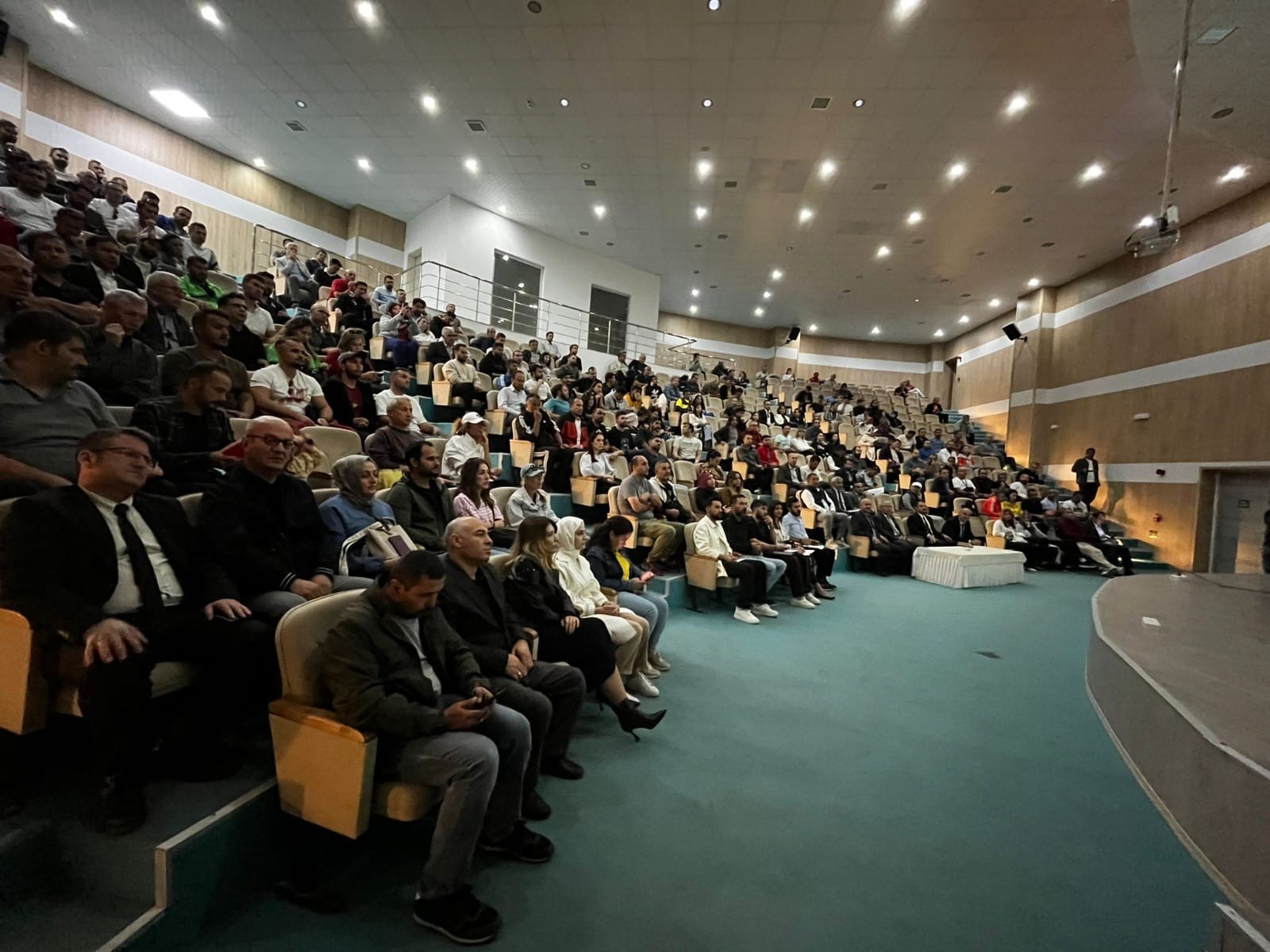Müdür Sünnetci: "En büyük hedefimiz üst düzey sporcu yetiştirmek"