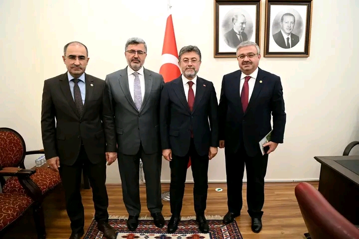 Afyon’un Tarımına Önem Veren Vekiller Bakan Yumaklı’yla Bir Araya Geldi