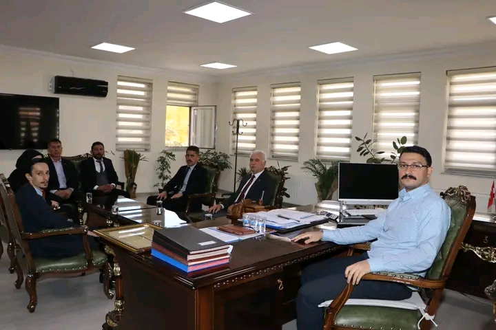 MHP EMİRDAĞ İLÇE BAŞKANI DEMİRAL’DEN, KAYMAKAM AKGÜL’E ZİYARET