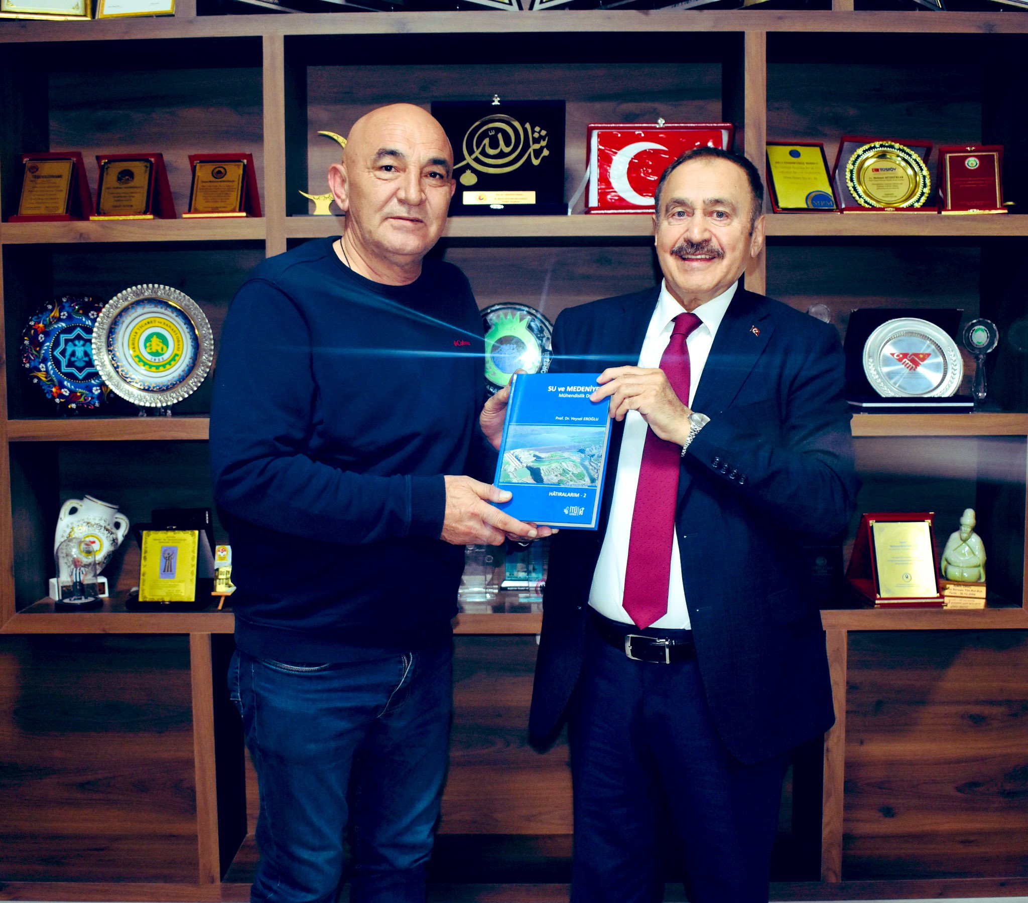 Prof. Dr. Veysel Eroğlu’ndan Afyonkarahisar Ticaret Borsası Başkanı Mehmet Mühsürler’e Ziyaret