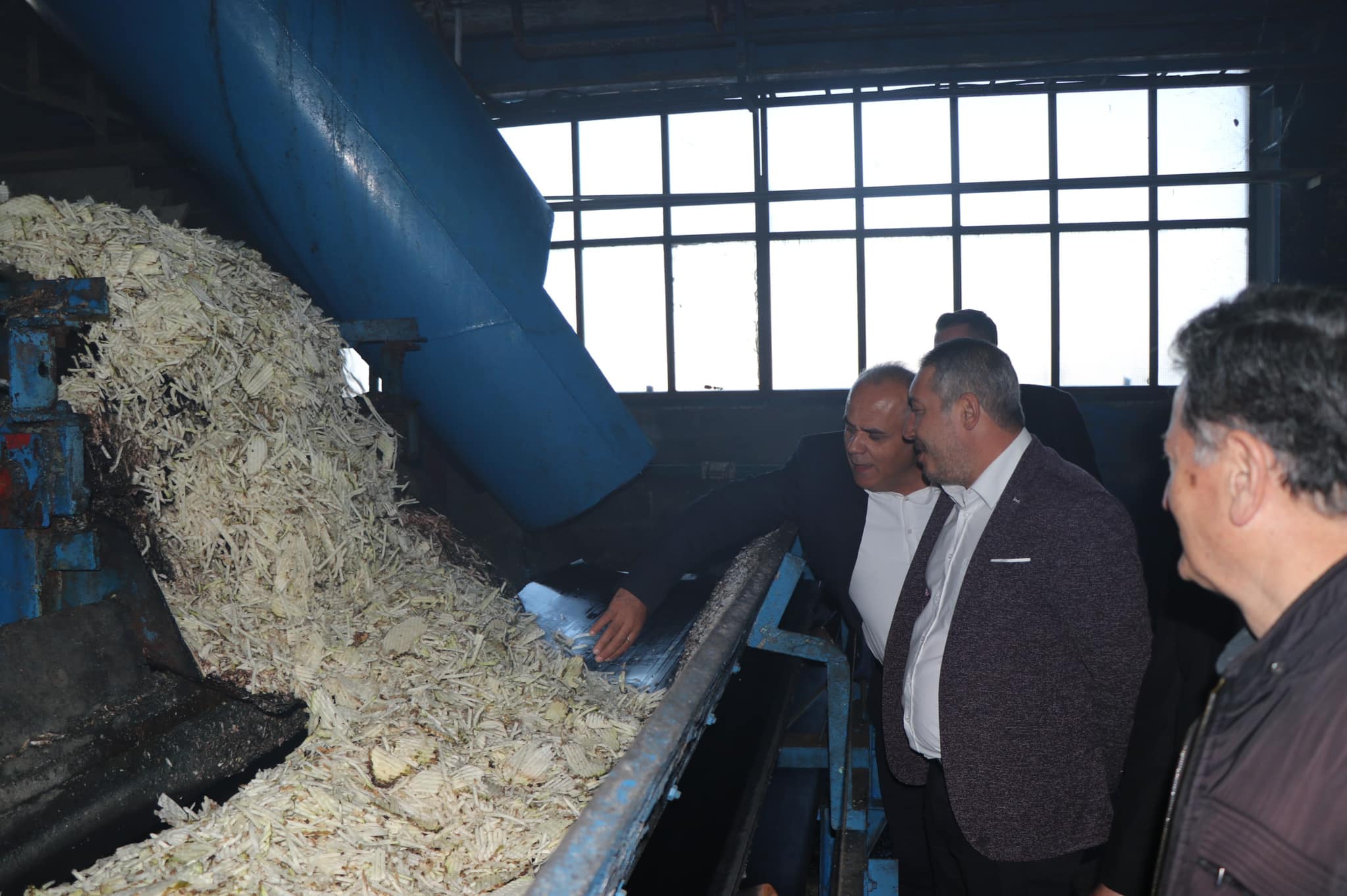 Başkan Topçu Burdur Şeker Fabrikası Müdürü Arslan’ı Ziyaret Etti