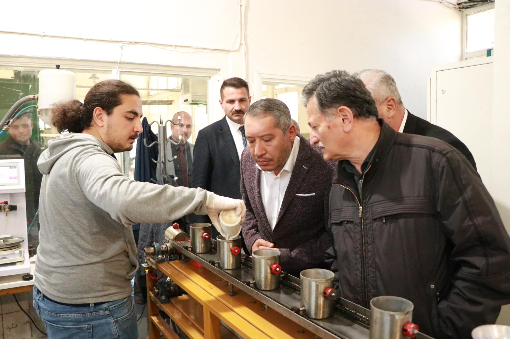 Başkan Topçu Burdur Şeker Fabrikası Müdürü Arslan’ı Ziyaret Etti
