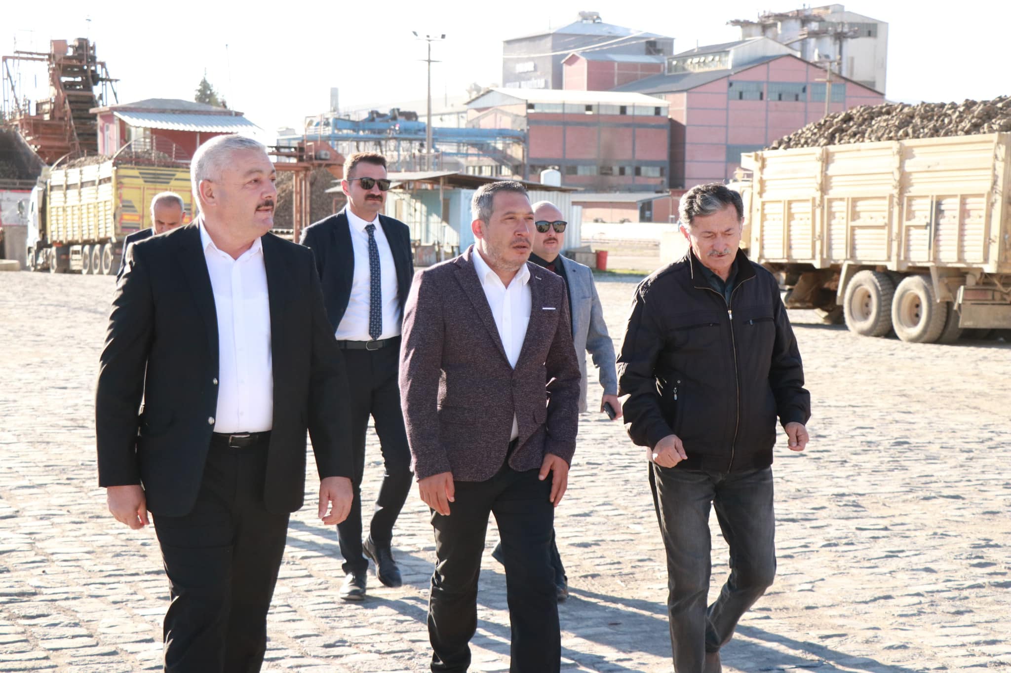 Başkan Topçu Burdur Şeker Fabrikası Müdürü Arslan’ı Ziyaret Etti