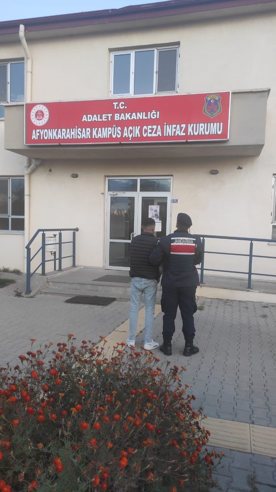 Afyonkarahisar’da 14 Yıllık Hapis Cezası Olan Şahıs Tutuklandı