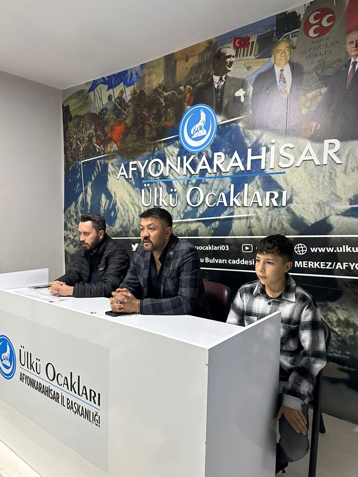 Afyonkarahisar Ülkü Ocakları'nda Cihan Hâkimiyeti Semineri Düzenlendi