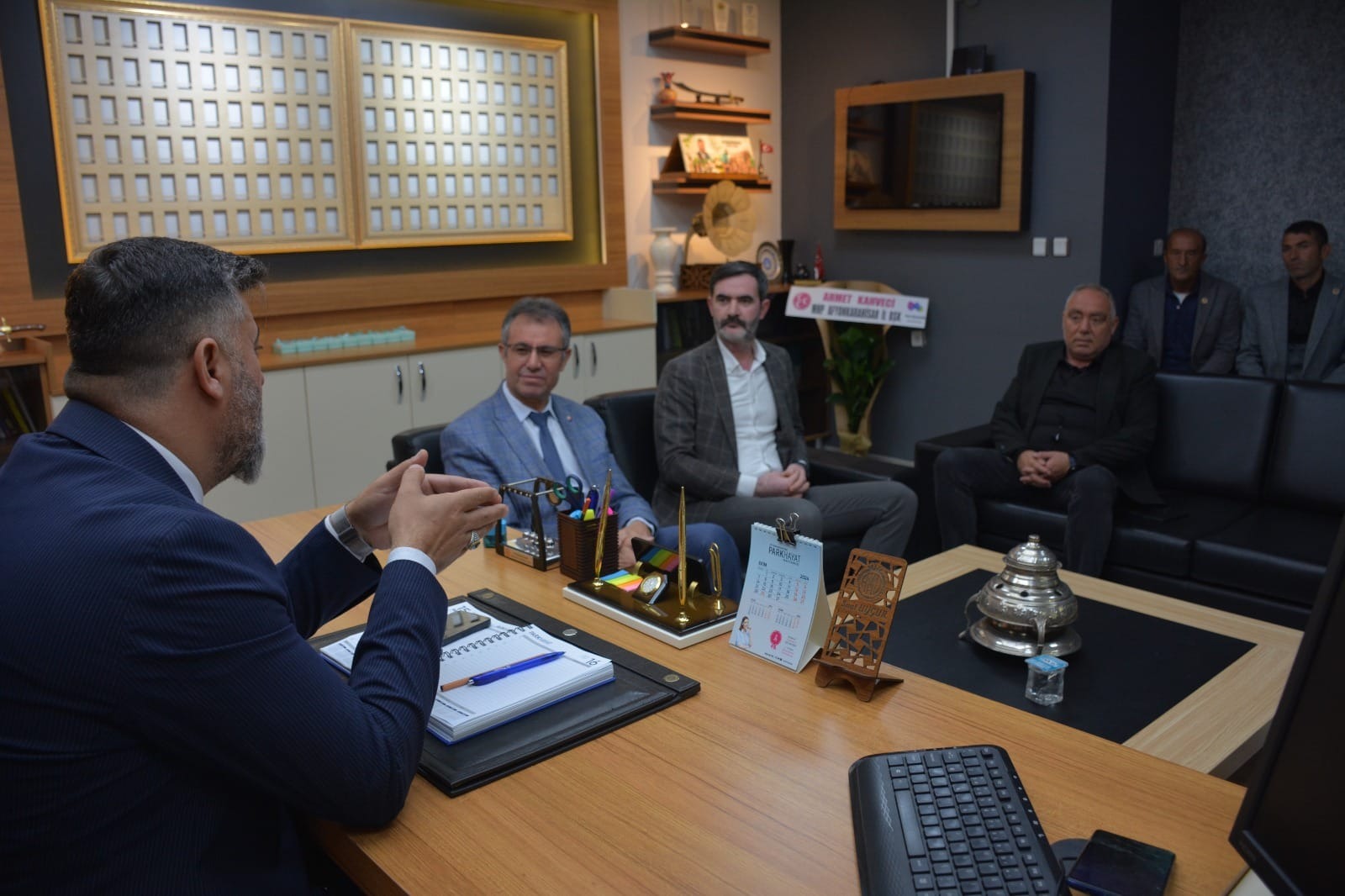 MHP Afyonkarahisar Teşkilatından Muhtarlar Derneği’ne Ziyaret