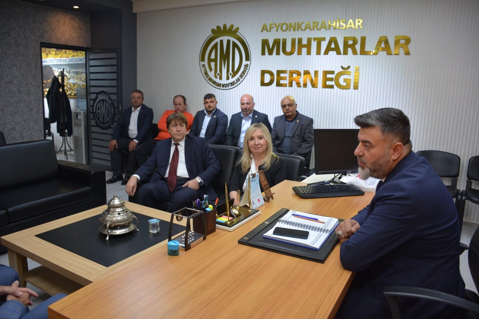 MHP Afyonkarahisar Teşkilatından Muhtarlar Derneği’ne Ziyaret