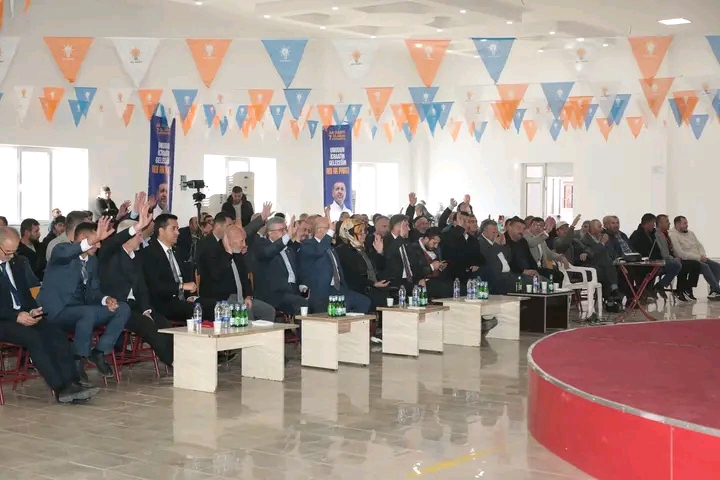 AK Parti, İhsaniye'de kongre heyecanı yaşandı