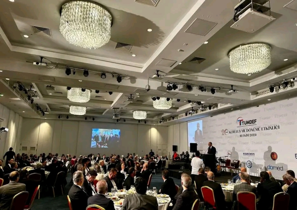 MİLLETVEKİLİ ARSLAN, TIBBİ CİHAZ ÜRETİCİ VE TEDARİKÇİ DERNEKLERİNİN DÜZENLEDİĞİ PROGRAMA KATILDI