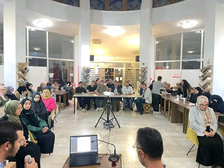 DİYANET GENÇLİK MERKEZİNDE EĞİTİMLER BAŞLADI