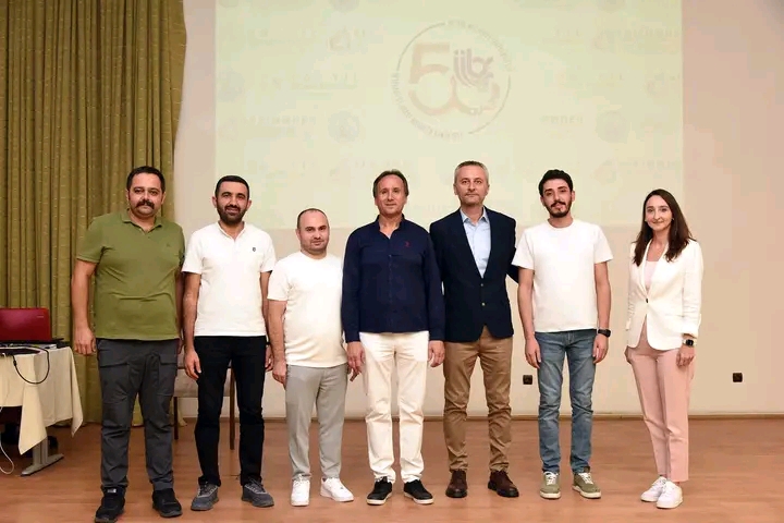İKTİSADİ VE İDARİ BİLİMLER FAKÜLTESİ 50. YILINDA MEZUNLARLA BULUŞTU