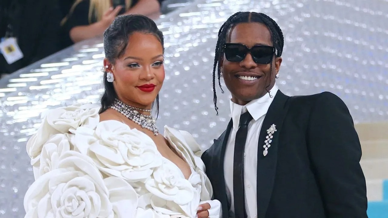 Fenerbahçe'den çılgın proje: Rihanna ile dünyada ses getirecek