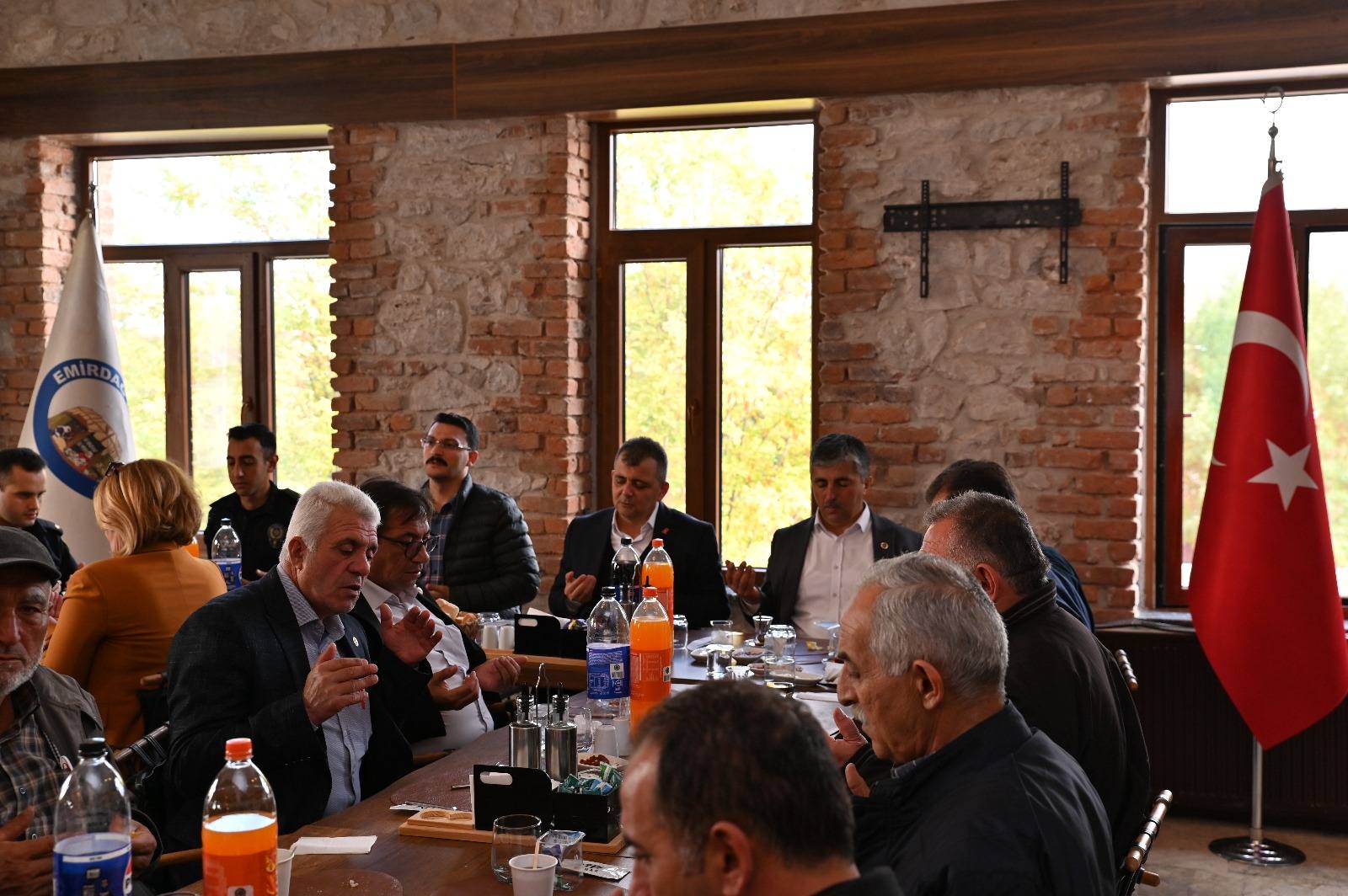 Emirdağ'da 19 Ekim Muhtarlar Günü Kutlandı