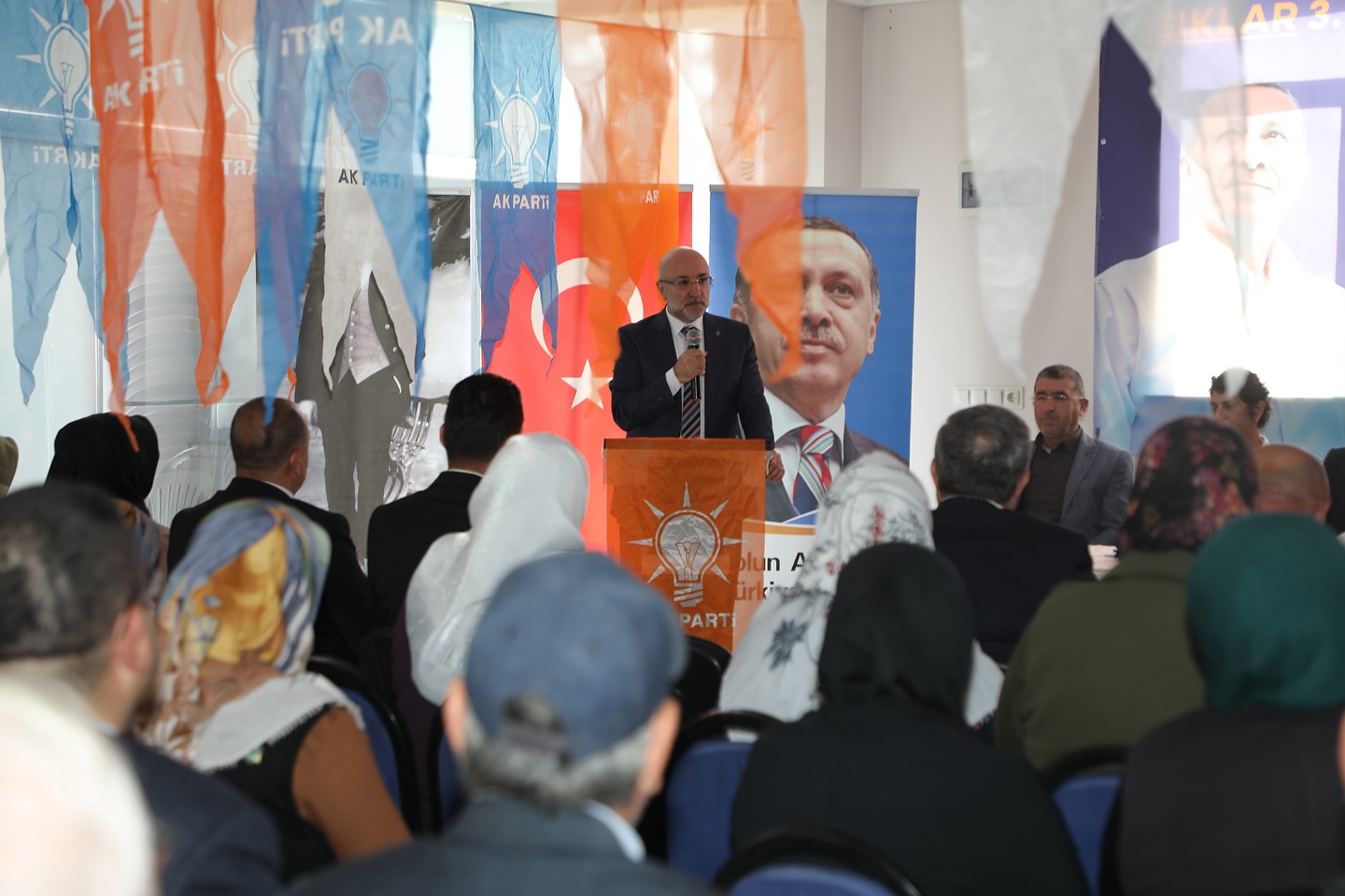 Işıklar Belde Kongresi'nde Türkan Güven Tazeledi!