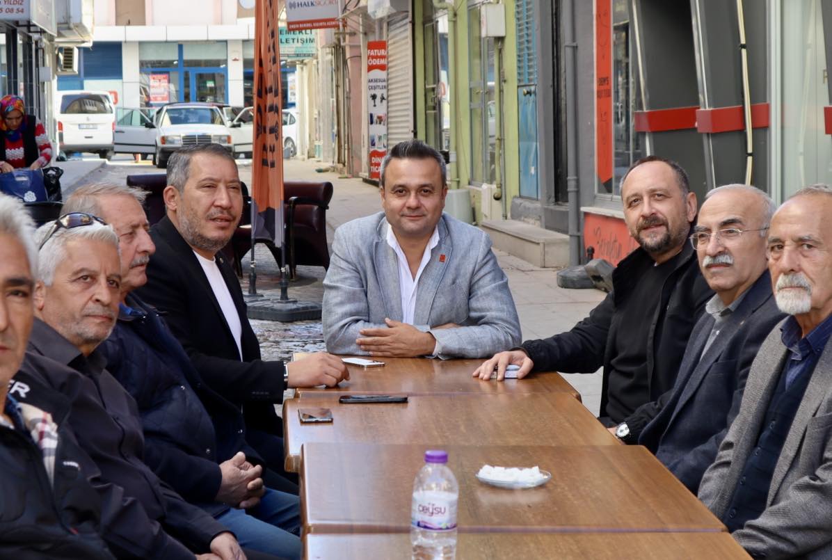 Erhan, Dinar'da Yerel Yönetim Temasları Gerçekleştirdi