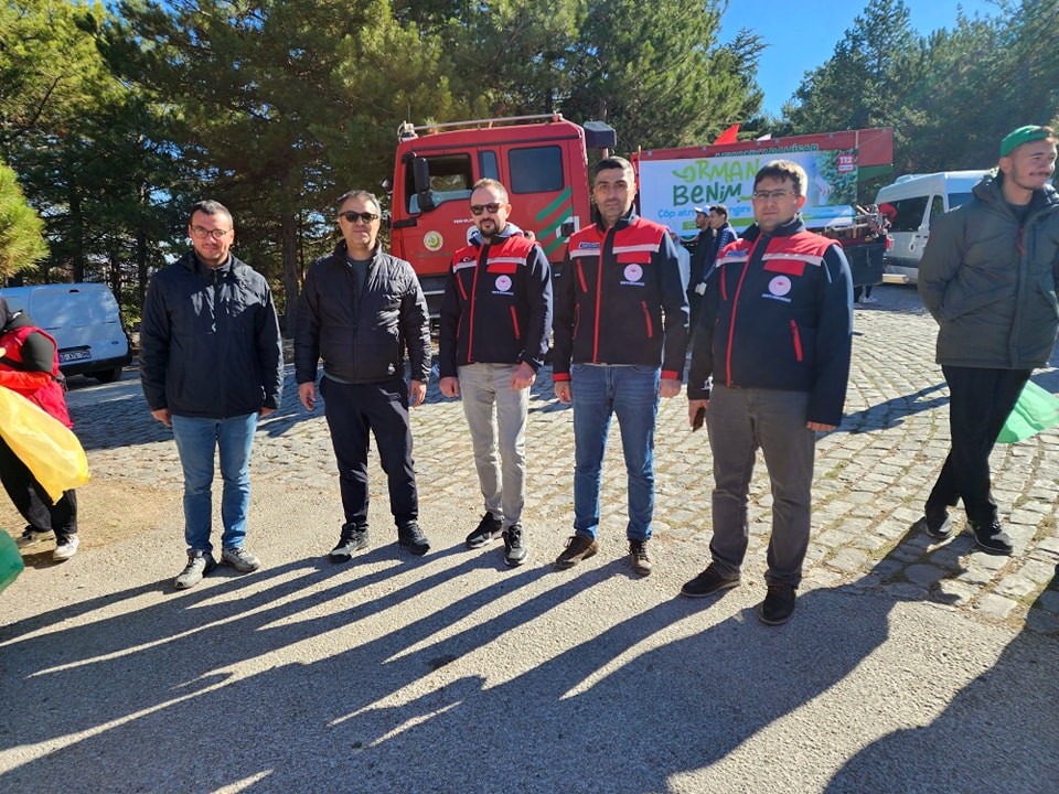Afyonkarahisar'da Ormanlar Temizlendi