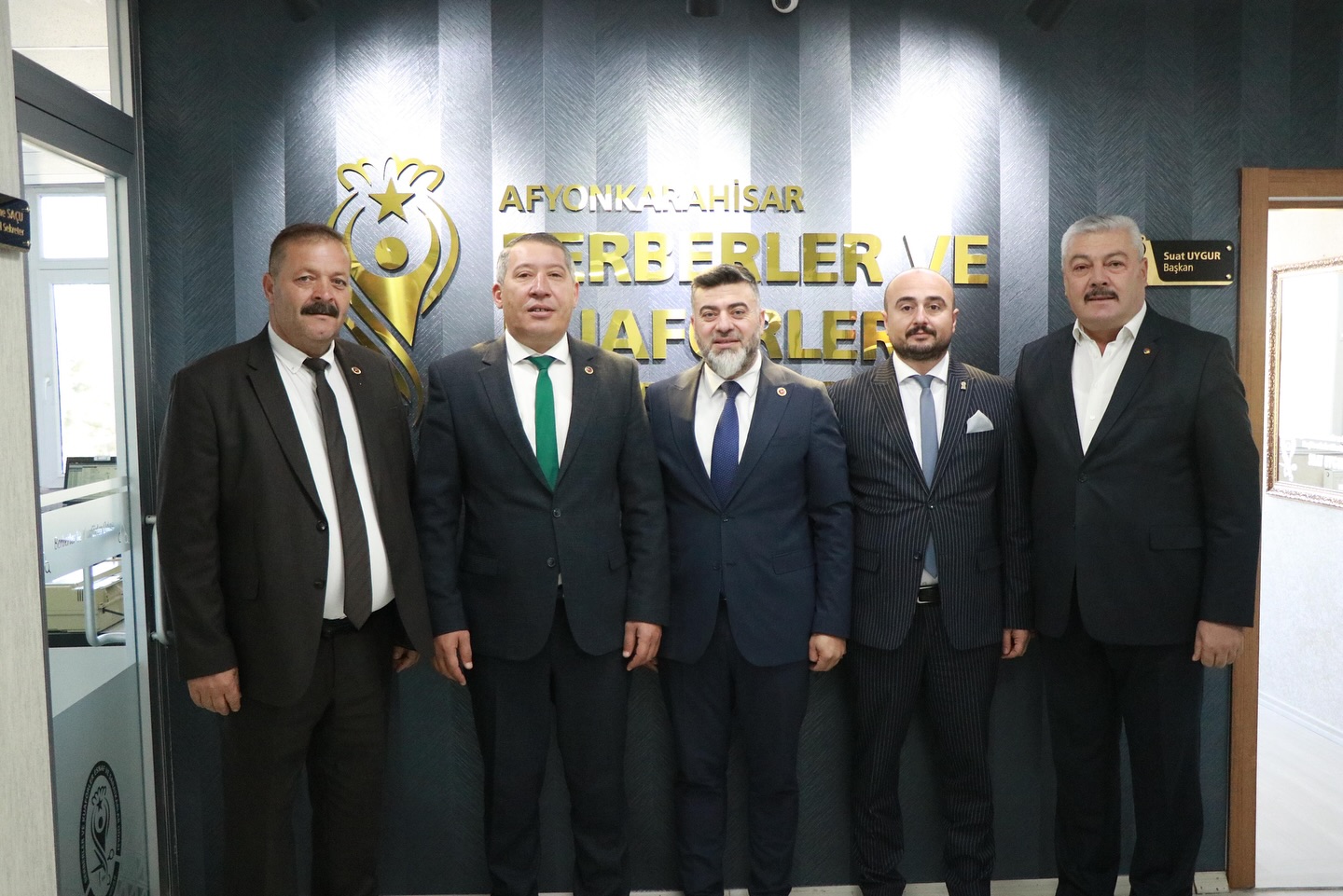 Başkan Topçu Başkan Uygur’u Ziyaret Etti