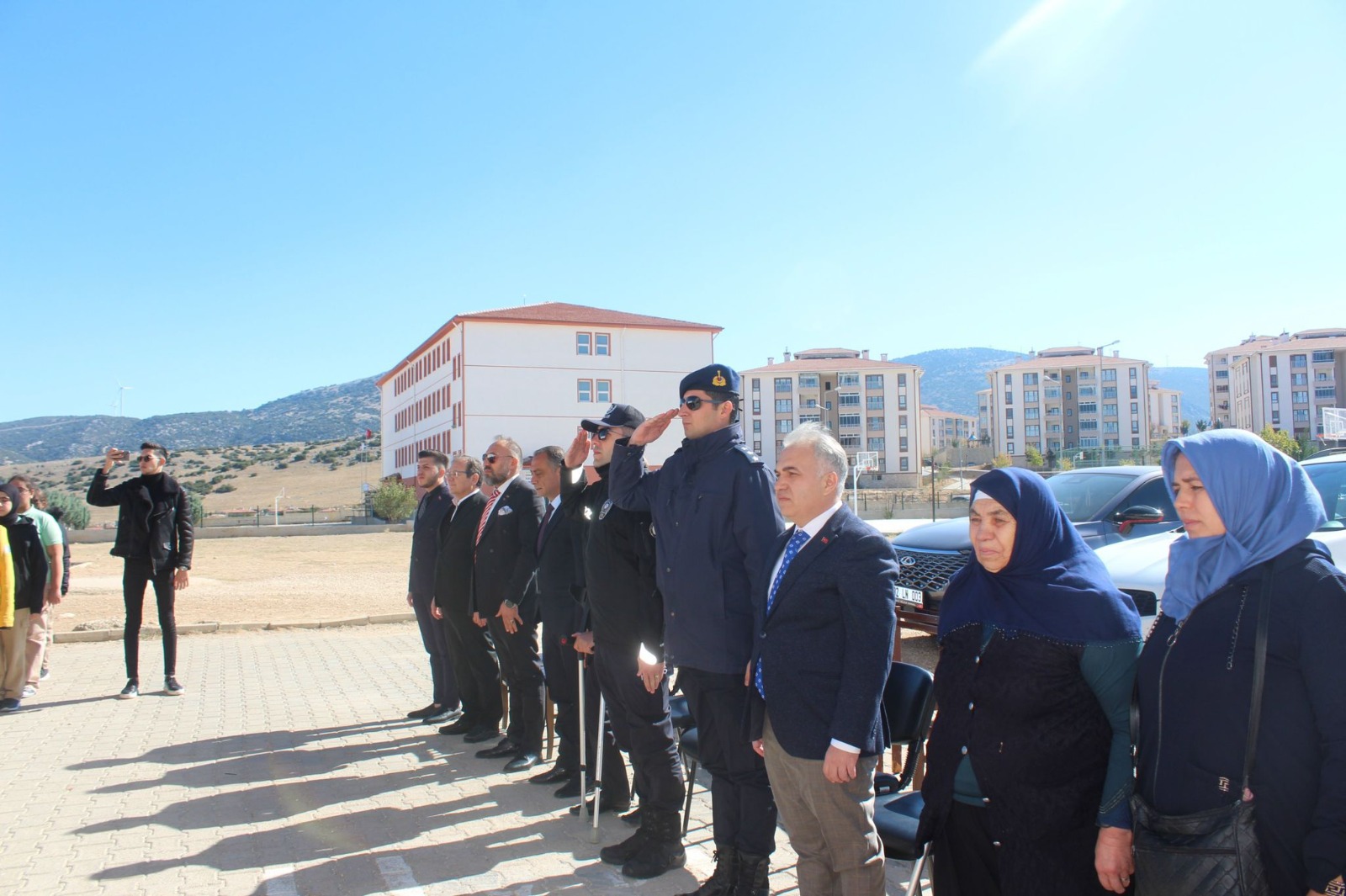 KAYMAKAM DURU, ŞEHİTLERİ ANMA PROGRAMINA KATILDI