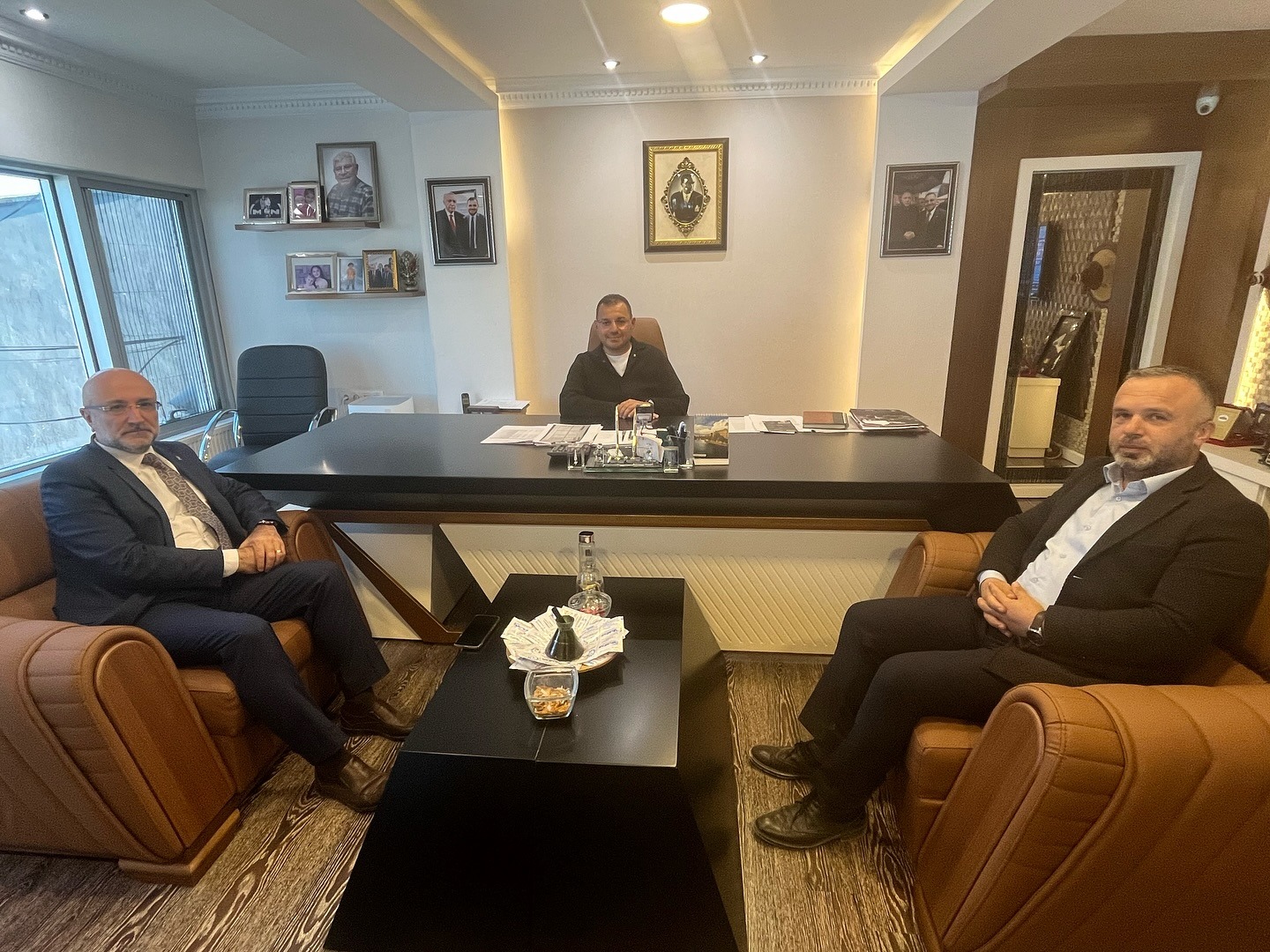 ŞAHİN, ÇIRACIOĞLU'NU ZİYARET ETTİ