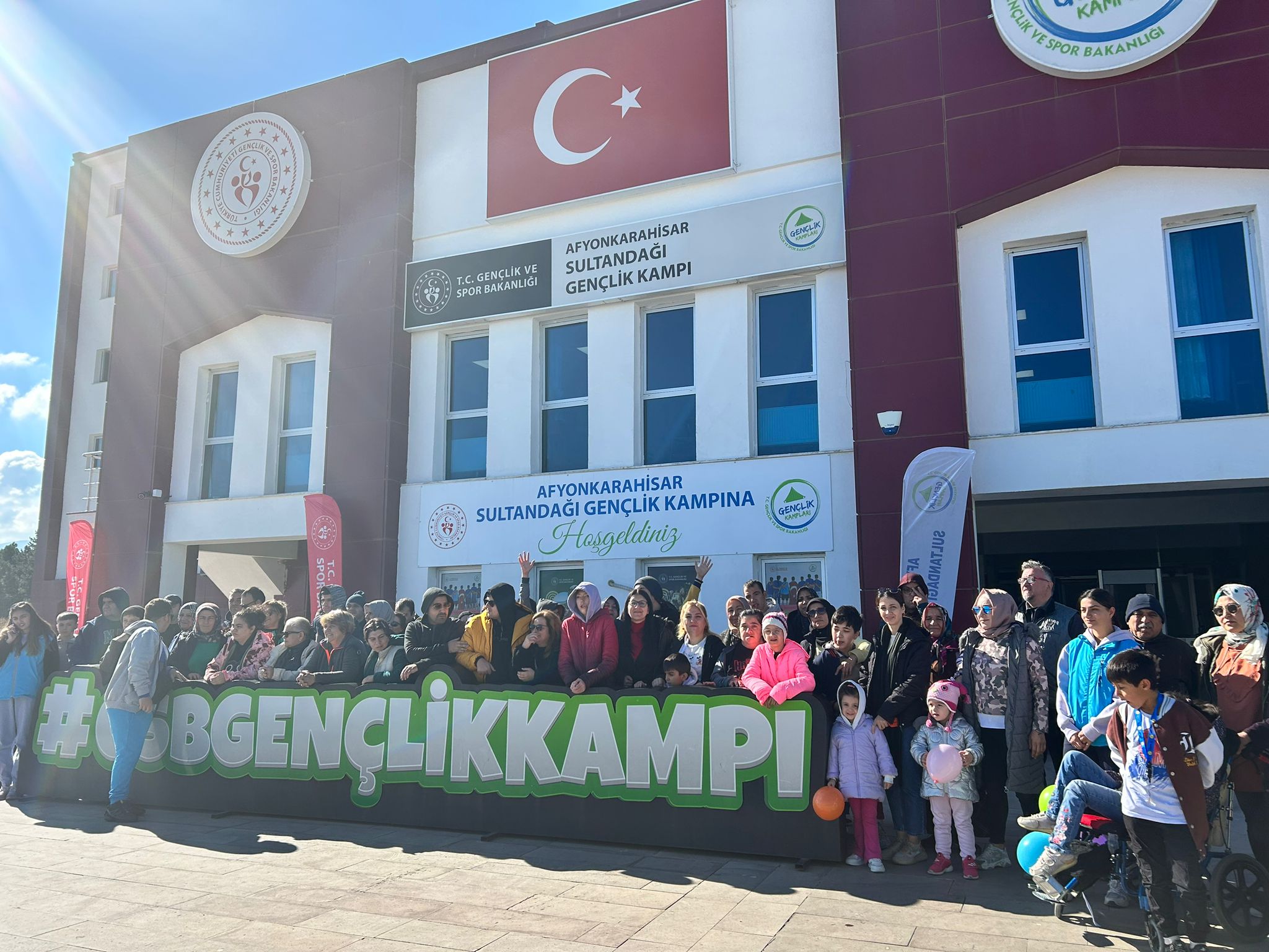 450 Otizmli Gencin Katılımıyla Anlamlı Kamp Etkinliği